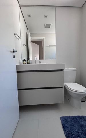Apartamento à venda com 162m², 3 quartos e 3 vagas Apartamento à venda com 162m², 3 quartos e 3 vagasBanheiro 4