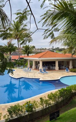 Casa de condomínio para alugar com 312m², 3 quartos e 4 vagas Casa de condomínio para alugar com 312m², 3 quartos e 4 vagasÁrea externa