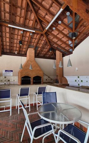 Casa de condomínio para alugar com 312m², 3 quartos e 4 vagas Casa de condomínio para alugar com 312m², 3 quartos e 4 vagasÁrea externa