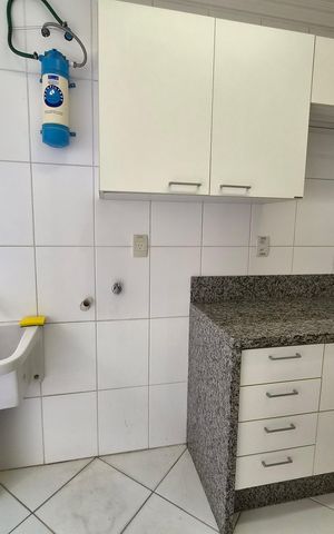 Casa de condomínio para alugar com 312m², 3 quartos e 4 vagas Casa de condomínio para alugar com 312m², 3 quartos e 4 vagasÁrea de serviço