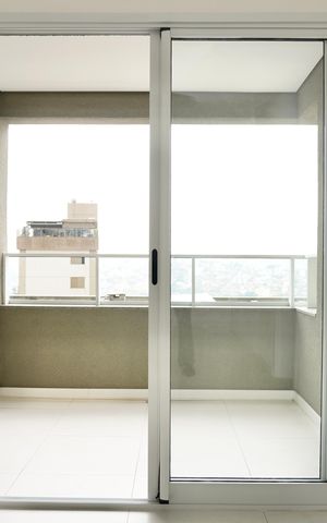 Apartamento à venda com 94m², 3 quartos e 2 vagasSala - Varanda 