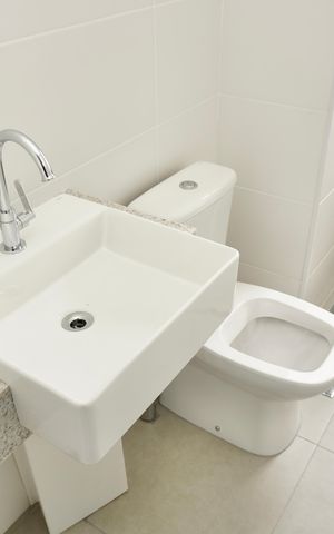 Apartamento à venda com 94m², 3 quartos e 2 vagasBanheiro Social
