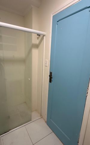 Apartamento para alugar com 52m², 1 quarto e 1 vaga Apartamento para alugar com 52m², 1 quarto e 1 vagaBanheiro