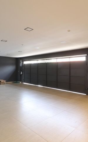 Casa para alugar com 360m², 3 quartos e 4 vagasVaranda da Sala - Garagem