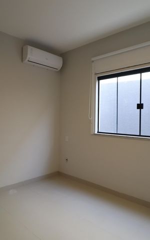 Casa para alugar com 360m², 3 quartos e 4 vagasQuarto 2 - Suíte