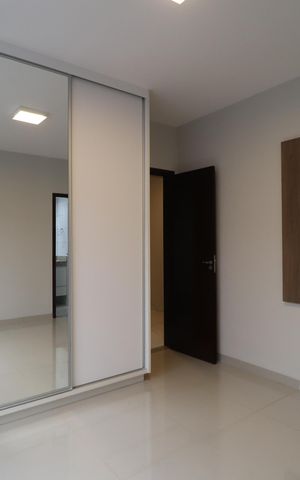 Casa para alugar com 360m², 3 quartos e 4 vagasQuarto 2 - Suíte