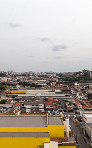 Apartamento para alugar com 46m², 2 quartos e 1 vagaÁrea de Serviço - vista
