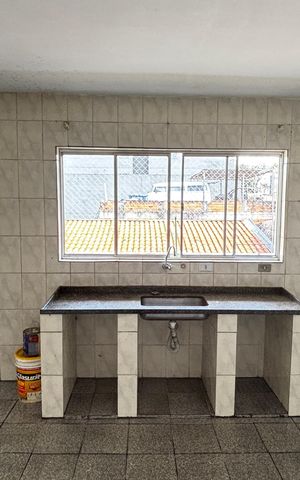 Casa para alugar com 80m², 2 quartos e 1 vaga Casa para alugar com 80m², 2 quartos e 1 vagaCozinha