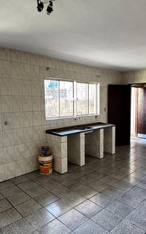 Casa para alugar com 80m², 2 quartos e 1 vaga Casa para alugar com 80m², 2 quartos e 1 vagaCozinha