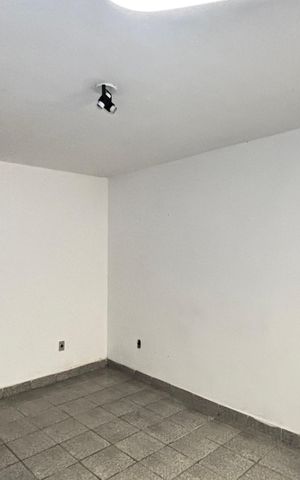 Casa para alugar com 80m², 2 quartos e 1 vaga Casa para alugar com 80m², 2 quartos e 1 vagaQuarto 1