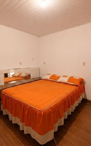 Casa para alugar com 242m², 4 quartos e 2 vagas Casa para alugar com 242m², 4 quartos e 2 vagasQuarto 5