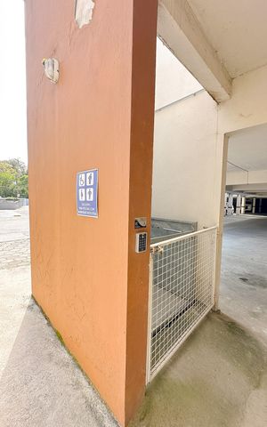 Apartamento para alugar com 66m², 2 quartos e 1 vagaÁrea comum