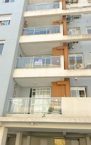 Apartamento para alugar com 66m², 2 quartos e 1 vagaPlaquinha
