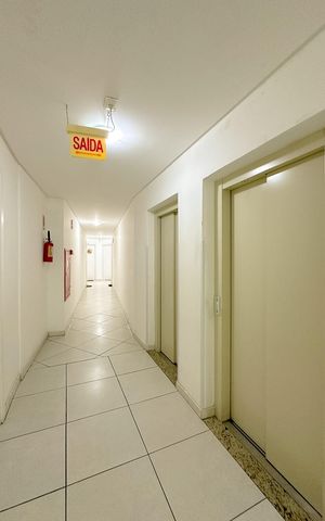 Apartamento para alugar com 66m², 2 quartos e 1 vagaHall social