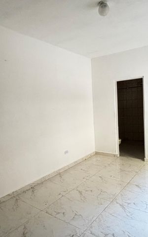 Casa para alugar com 40m², 2 quartos e sem vaga Casa para alugar com 40m², 2 quartos e sem vagaQuarto