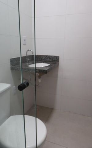 Apartamento para alugar com 55m², 2 quartos e sem vagaBanheiro