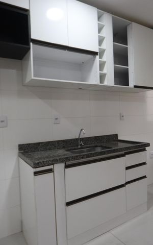 Apartamento para alugar com 55m², 2 quartos e sem vagaCozinha e Área de Serviço