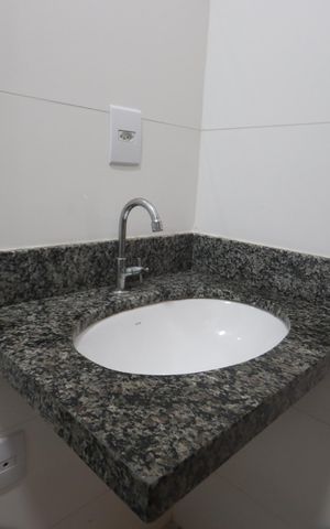 Apartamento para alugar com 55m², 2 quartos e sem vagaBanheiro