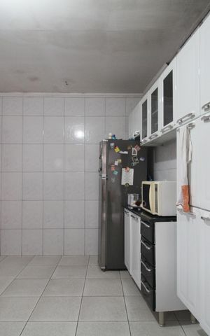 Casa à venda com 150m², 2 quartos e 2 vagasCozinha
