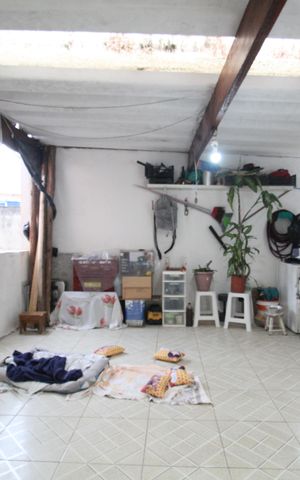 Casa à venda com 150m², 2 quartos e 2 vagasGaragem