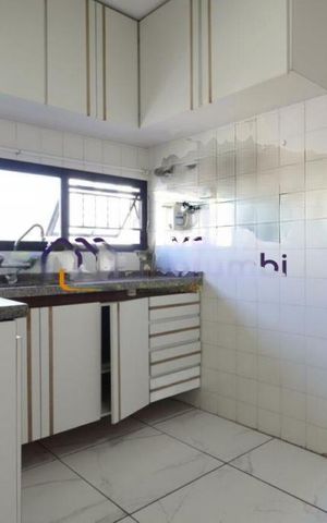 Apartamento à venda com 135m², 3 quartos e 3 vagas
