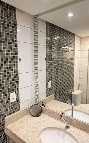 Apartamento à venda com 93m², 2 quartos e 2 vagasBanheiro da Suíte 2