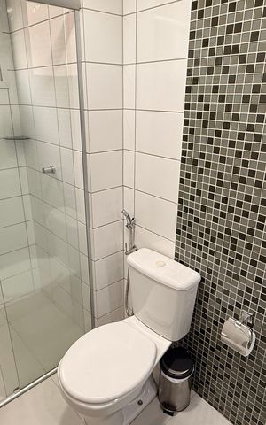 Apartamento à venda com 93m², 2 quartos e 2 vagasBanheiro da Suíte 2