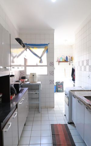 Apartamento para alugar com 70m², 2 quartos e 1 vagaCozinha 