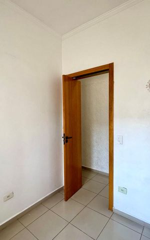 Casa à venda com 168m², 3 quartos e 5 vagas Casa à venda com 168m², 3 quartos e 5 vagasQuarto 2