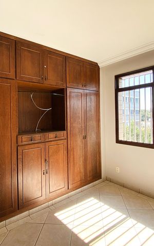 Apartamento à venda com 102m², 3 quartos e 2 vagas Apartamento à venda com 102m², 3 quartos e 2 vagasSuite