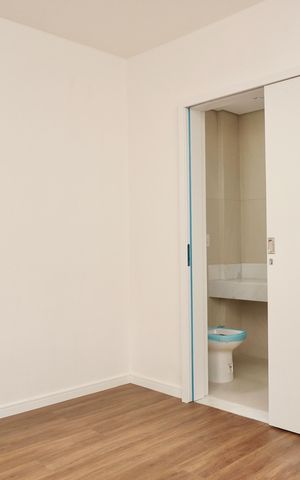 Apartamento à venda com 92m², 4 quartos e 2 vagas Apartamento à venda com 92m², 4 quartos e 2 vagasSuíte