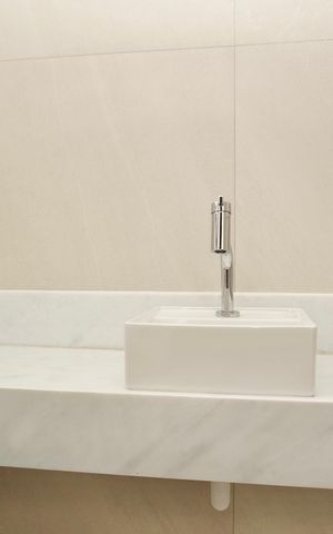 Apartamento à venda com 92m², 4 quartos e 2 vagas Apartamento à venda com 92m², 4 quartos e 2 vagasBanheiro da Suíte