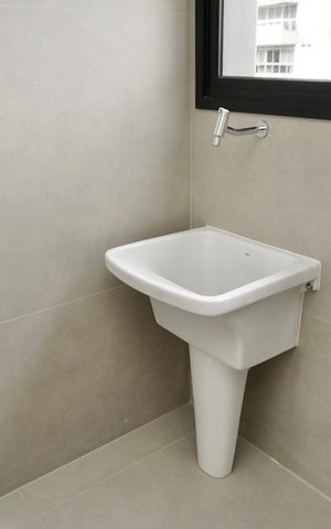 Apartamento à venda com 92m², 4 quartos e 2 vagas Apartamento à venda com 92m², 4 quartos e 2 vagasCozinha e Área de Serviço