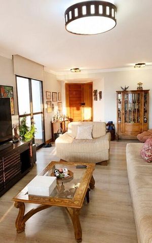 Apartamento à venda com 176m², 4 quartos e 2 vagas