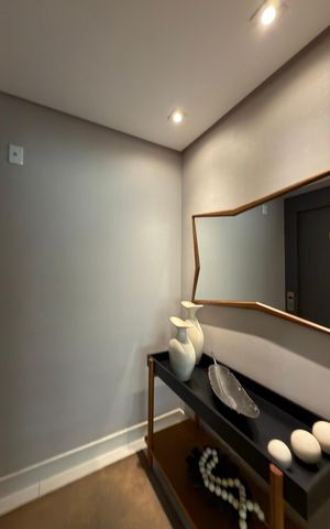 Apartamento à venda com 155m², 3 quartos e 3 vagas Apartamento à venda com 155m², 3 quartos e 3 vagasHall social Elevador