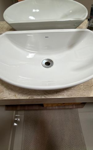 Apartamento à venda com 155m², 3 quartos e 3 vagas Apartamento à venda com 155m², 3 quartos e 3 vagasLavabo