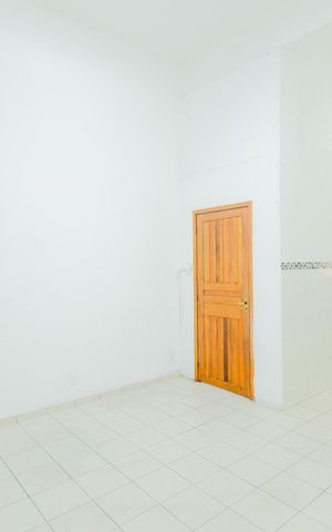 Casa à venda com 181m², 2 quartos e 2 vagasEdícula 
