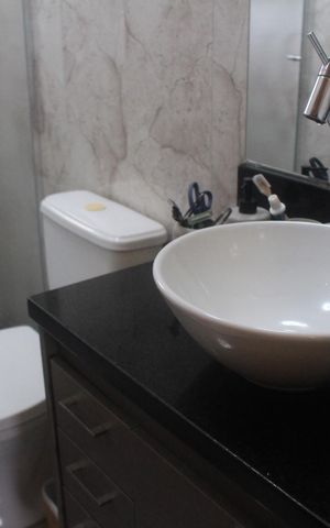 Apartamento à venda com 134m², 2 quartos e 2 vagasBanheiro da Suíte