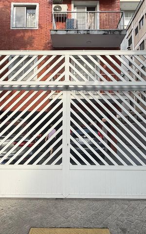Apartamento para alugar com 55m², 2 quartos e 1 vaga Apartamento para alugar com 55m², 2 quartos e 1 vagaFachada