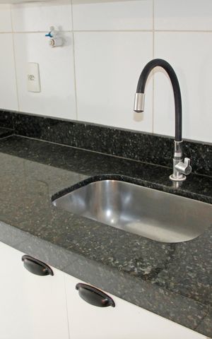 Apartamento à venda com 64m², 3 quartos e 2 vagasCozinha