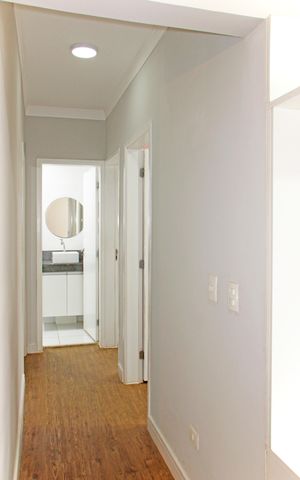 Apartamento à venda com 64m², 3 quartos e 2 vagasCorredor