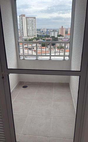 Apartamento para alugar com 76m², 1 quarto e sem vagaVaranda