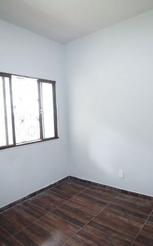 Casa para alugar com 70m², 2 quartos e sem vagaSala