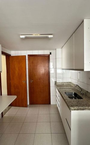 Apartamento para alugar com 89m², 3 quartos e 2 vagas Apartamento para alugar com 89m², 3 quartos e 2 vagasCozinha