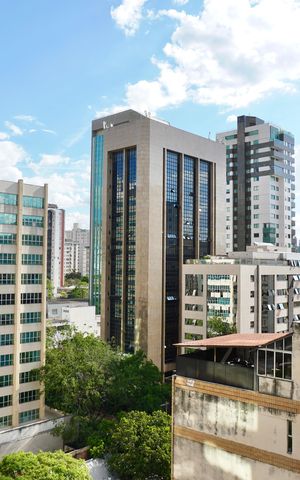 Apartamento à venda com 99m², 3 quartos e 2 vagas Apartamento à venda com 99m², 3 quartos e 2 vagasSala - Varanda Vista