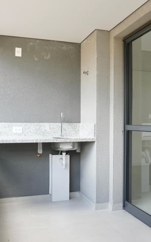 Apartamento à venda com 99m², 3 quartos e 1 vaga Apartamento à venda com 99m², 3 quartos e 1 vagaSala - varanda