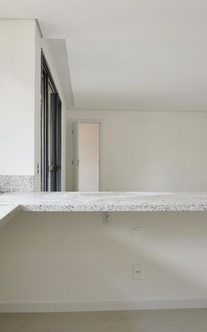 Apartamento à venda com 99m², 3 quartos e 1 vaga Apartamento à venda com 99m², 3 quartos e 1 vagaCozinha e Área de Serviço