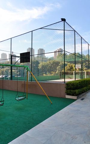 Apartamento à venda com 65m², 2 quartos e 2 vagas Apartamento à venda com 65m², 2 quartos e 2 vagasÁrea comum - Playground
