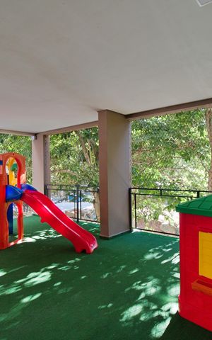 Apartamento à venda com 65m², 2 quartos e 2 vagas Apartamento à venda com 65m², 2 quartos e 2 vagasÁrea comum - Playground