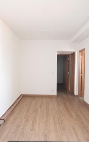 Apartamento à venda com 100m², 2 quartos e 1 vagaSala
